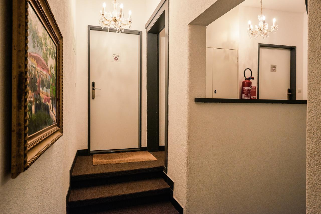 Aparthotel Hine Adon Fribourg Dış mekan fotoğraf