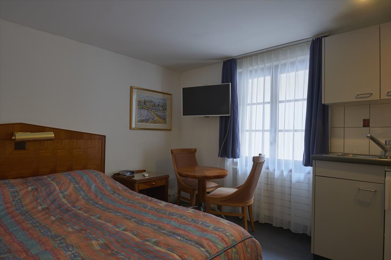 Aparthotel Hine Adon Fribourg Dış mekan fotoğraf