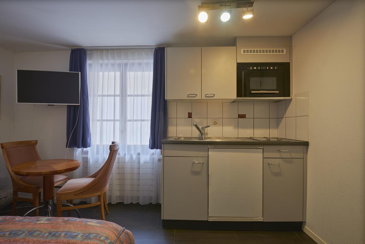 Aparthotel Hine Adon Fribourg Dış mekan fotoğraf