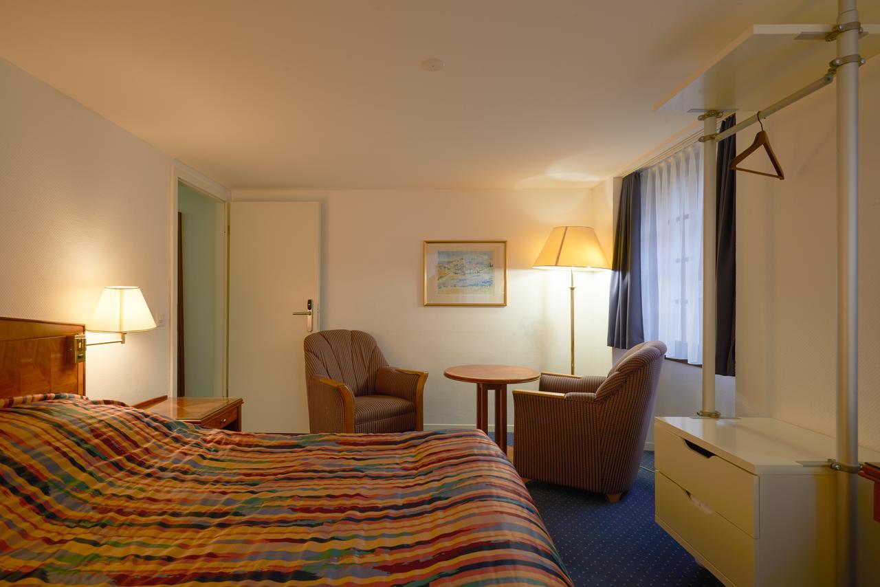 Aparthotel Hine Adon Fribourg Dış mekan fotoğraf